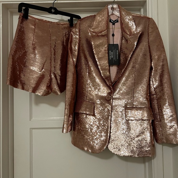 New Nadine Merabi sequin suit - Picture 2 of 4